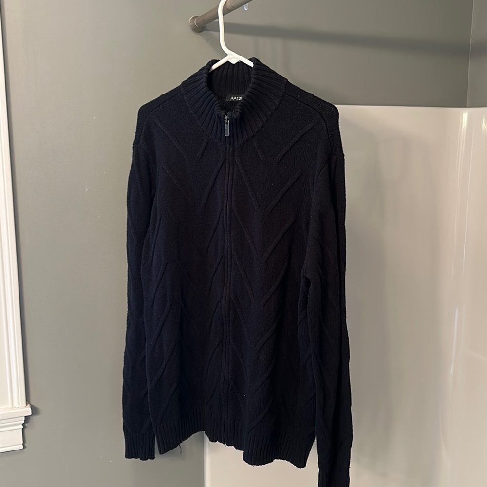Men’s apt 9 xxl sweater good condition